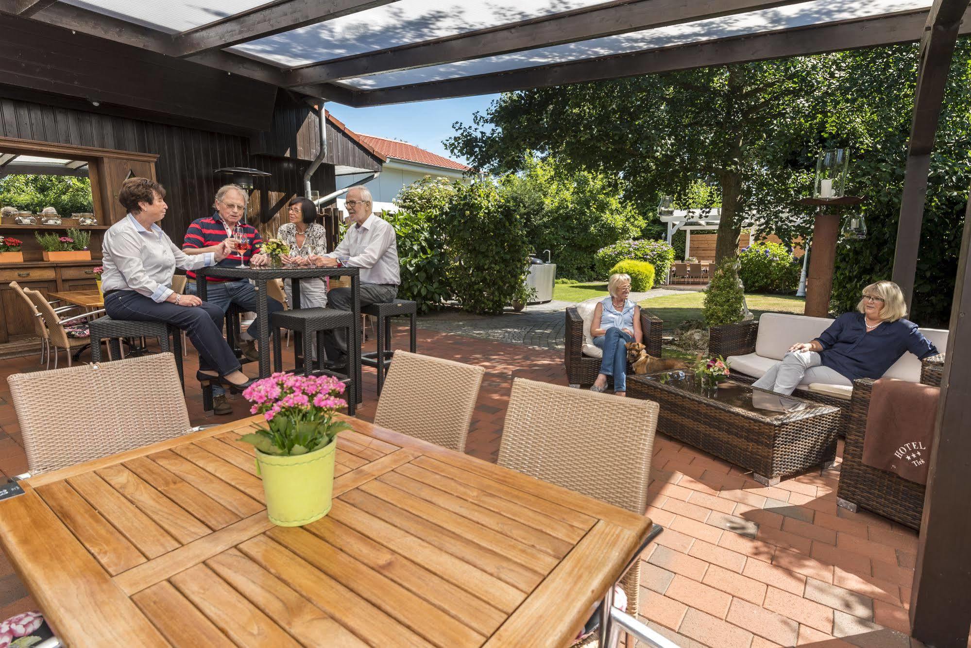 Hotel Tiek Superior Meppen Eksteriør billede
