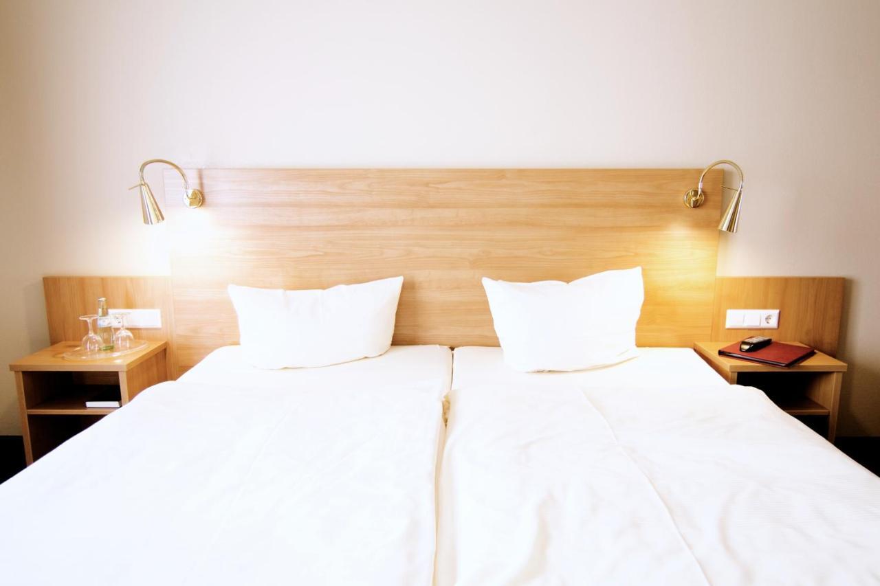 Hotel Tiek Superior Meppen Eksteriør billede